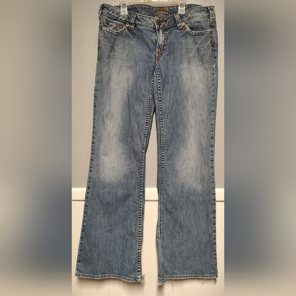 Silver Brand Tia Flares Sz 30